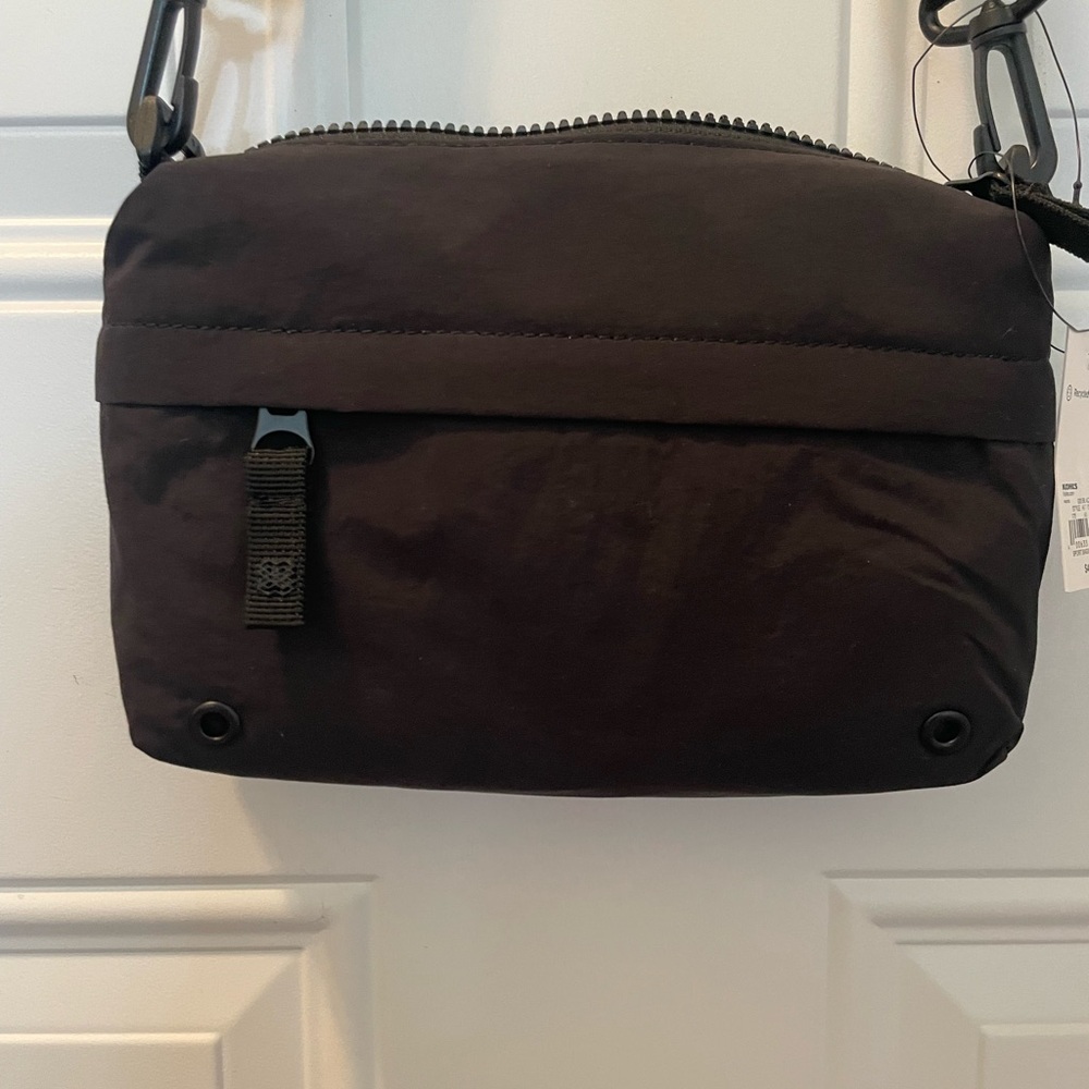Backpack - Picture 7 of 10